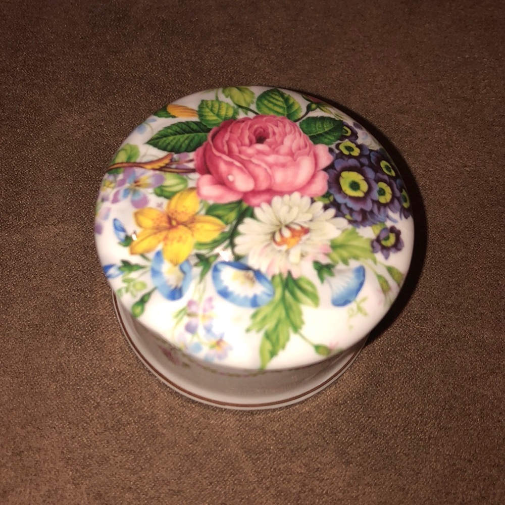 Crownford Vintage Trinket Box